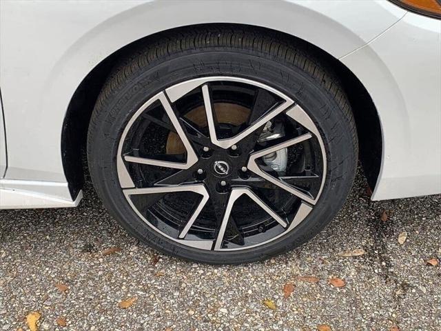 new 2025 Nissan Sentra car, priced at $25,863