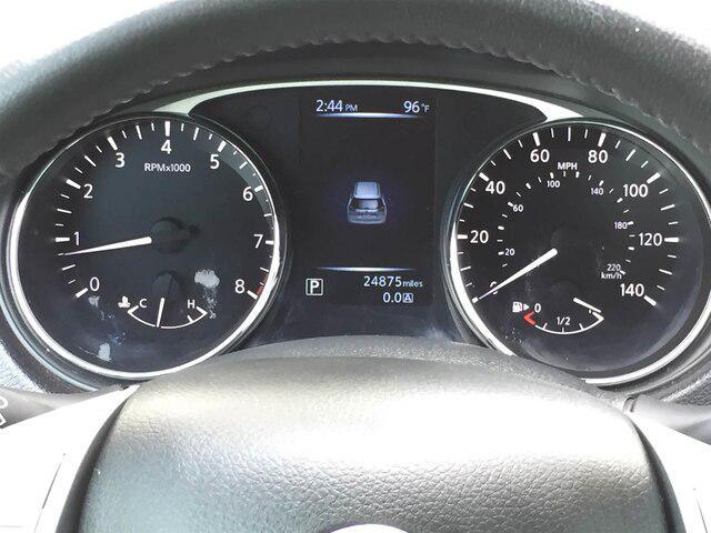 used 2016 Nissan Rogue car