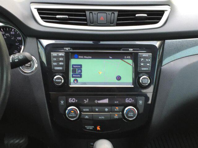 used 2016 Nissan Rogue car