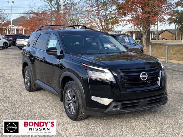 new 2025 Nissan Pathfinder car, priced at $40,725