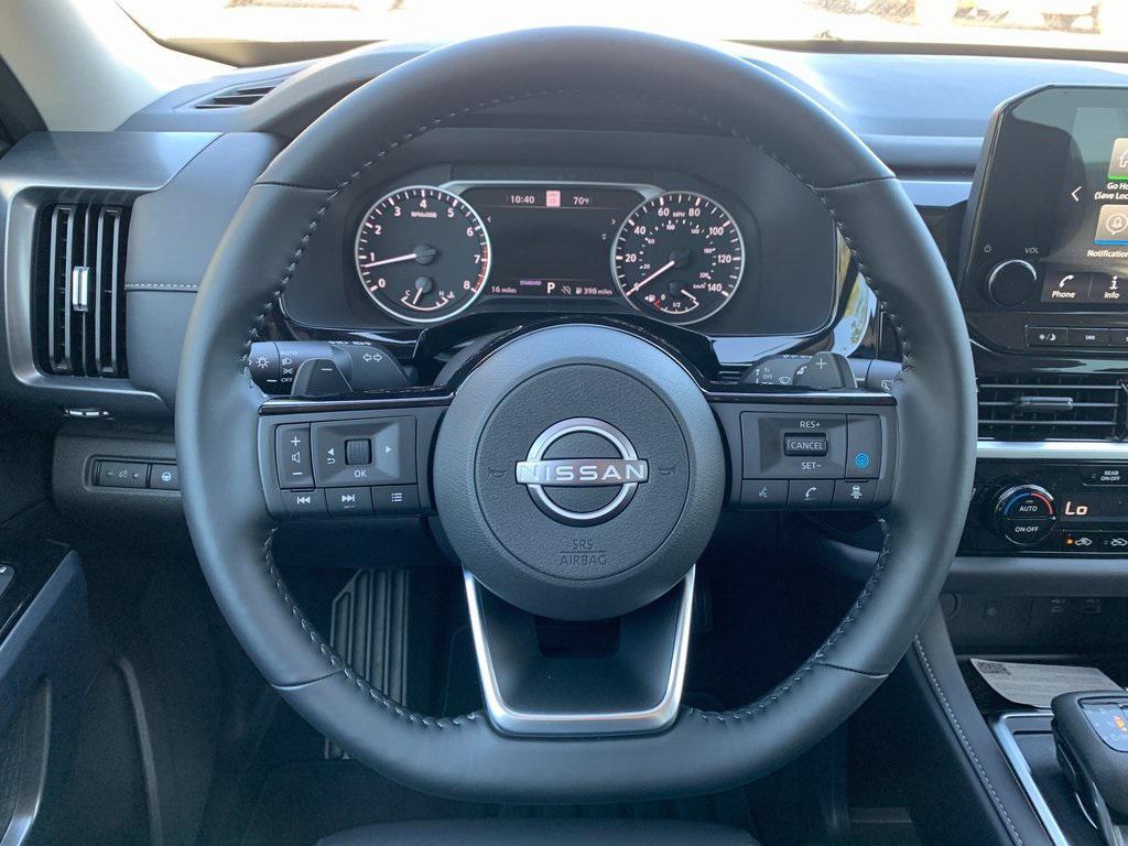 new 2025 Nissan Pathfinder car, priced at $39,085