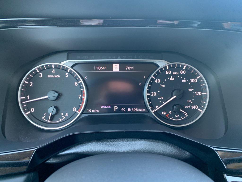 new 2025 Nissan Pathfinder car, priced at $39,085