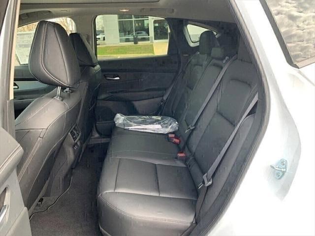 new 2025 Nissan Murano car, priced at $45,328
