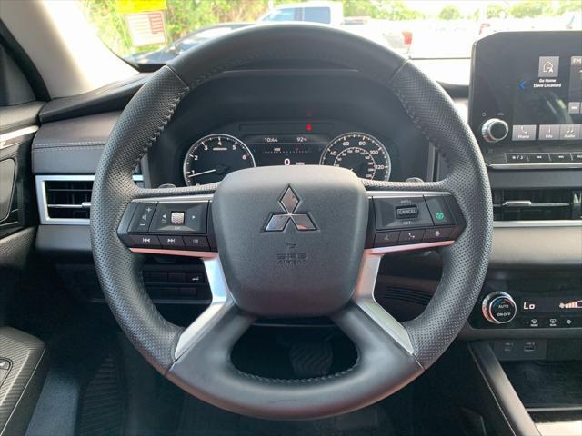 used 2023 Mitsubishi Outlander car, priced at $25,782