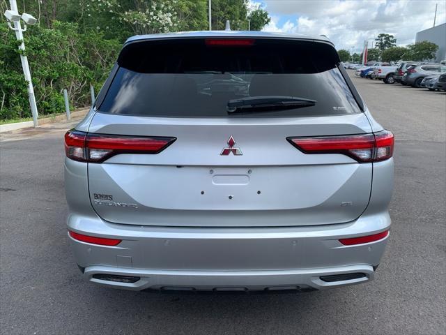 used 2023 Mitsubishi Outlander car, priced at $25,782