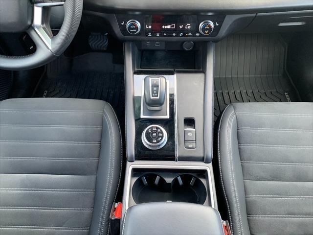 used 2023 Mitsubishi Outlander car, priced at $25,782
