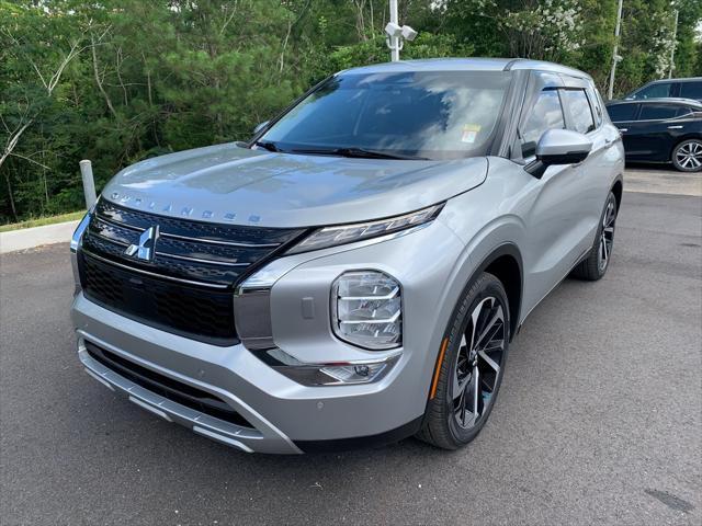 used 2023 Mitsubishi Outlander car, priced at $25,782