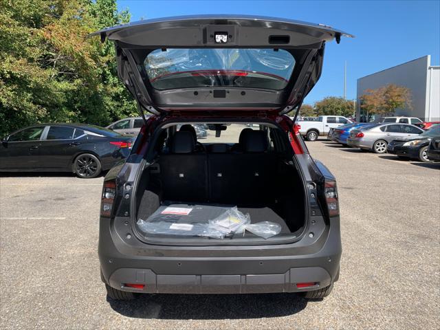 new 2025 Nissan Kicks car, priced at $28,992