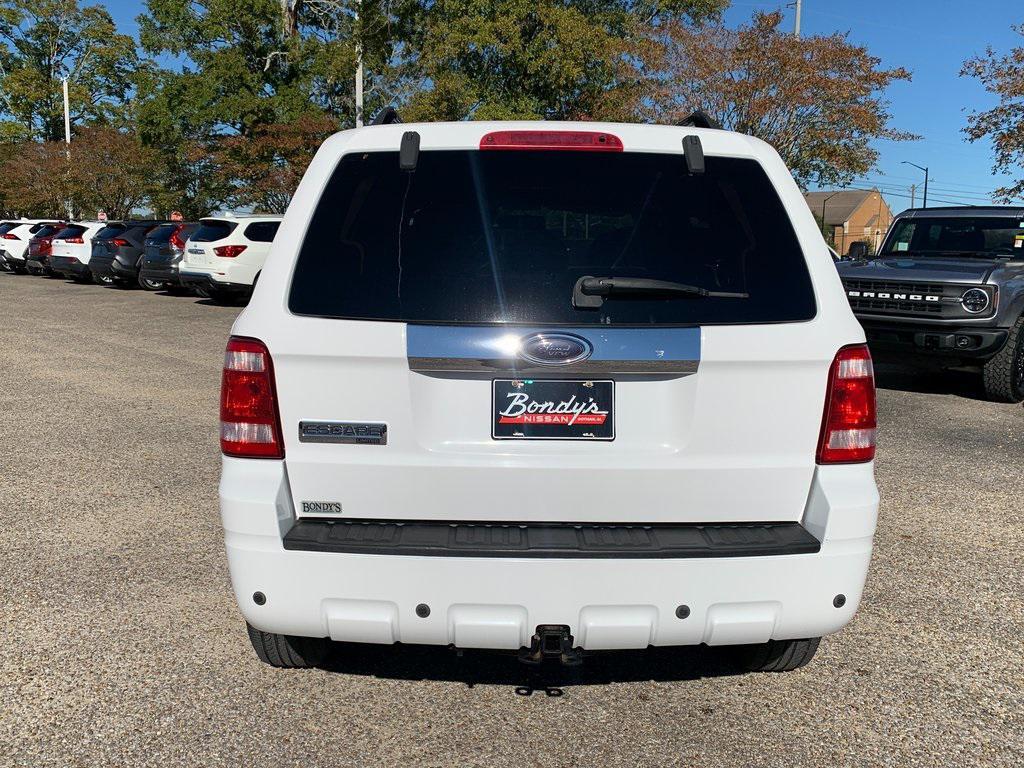 used 2008 Ford Escape car, priced at $7,027