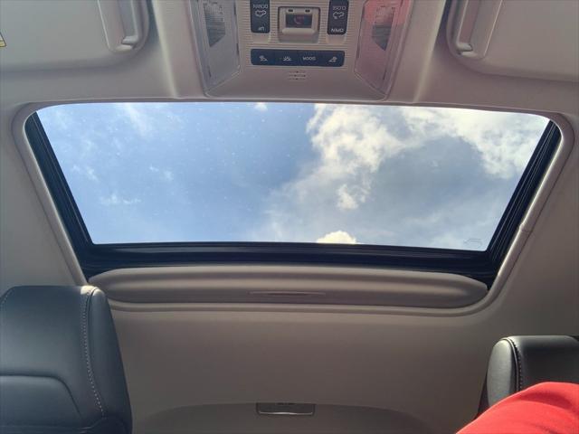 used 2020 Toyota RAV4 car, priced at $25,553