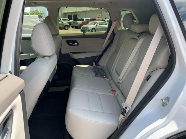 new 2025 Nissan Rogue car, priced at $33,365