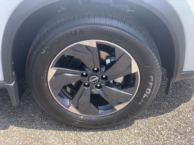 new 2025 Nissan Rogue car, priced at $33,365