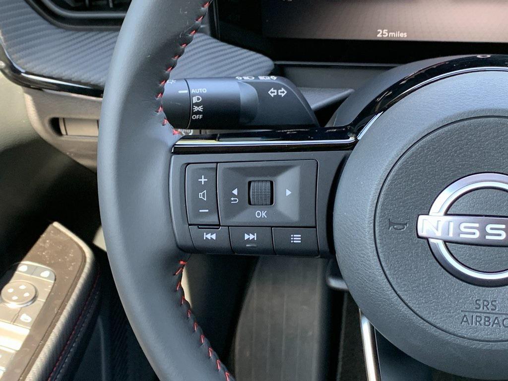 new 2025 Nissan Kicks car, priced at $27,418