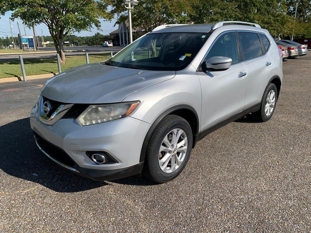used 2016 Nissan Rogue car, priced at $12,761