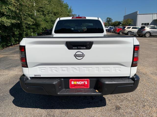 new 2025 Nissan Frontier car, priced at $30,289