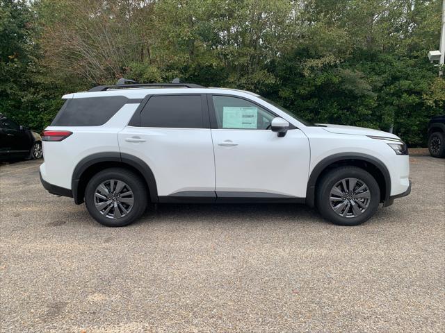 new 2025 Nissan Pathfinder car, priced at $41,778