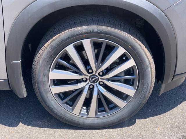 used 2022 Nissan Pathfinder car, priced at $34,669