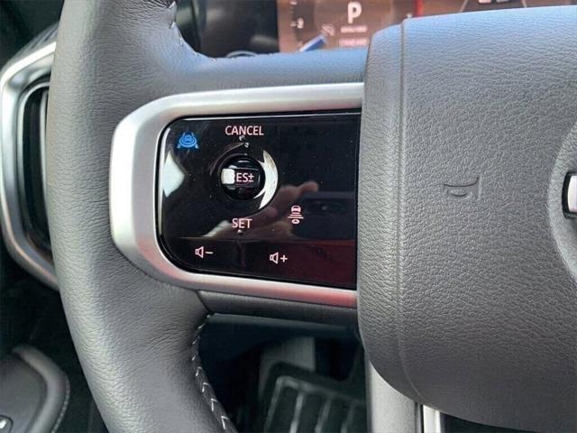 new 2025 Nissan Armada car, priced at $65,346