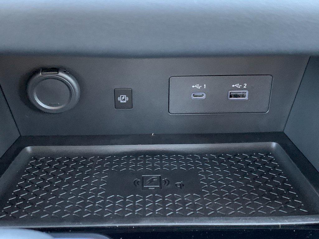 new 2025 Nissan Pathfinder car, priced at $38,186