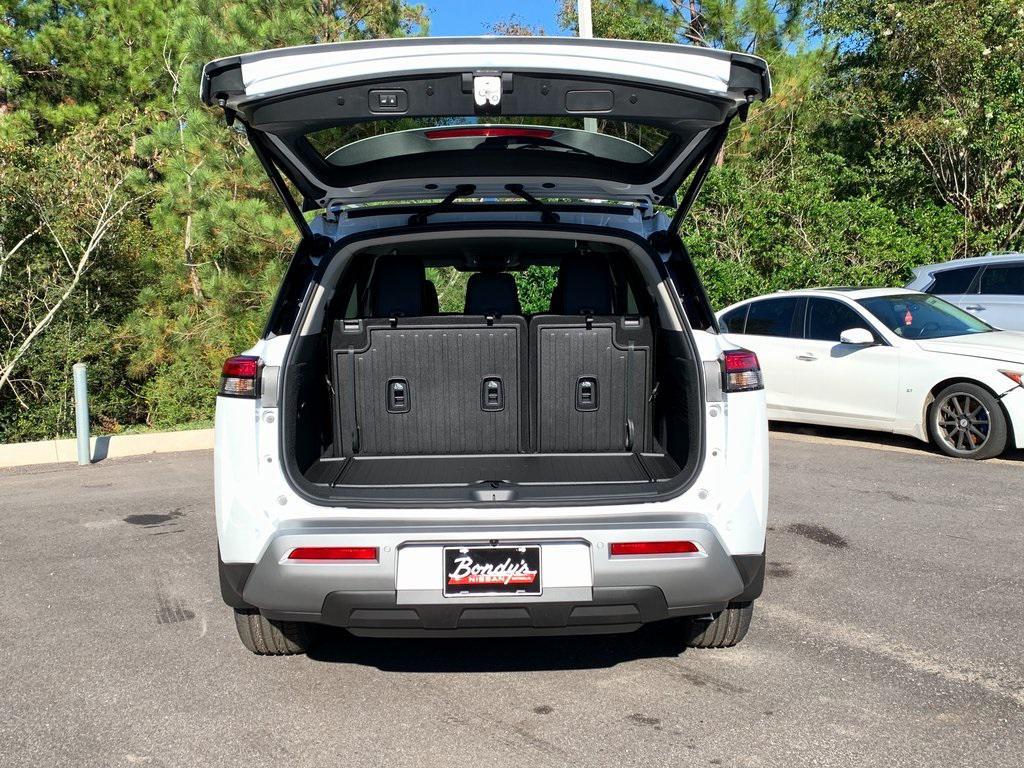 new 2025 Nissan Pathfinder car, priced at $38,186