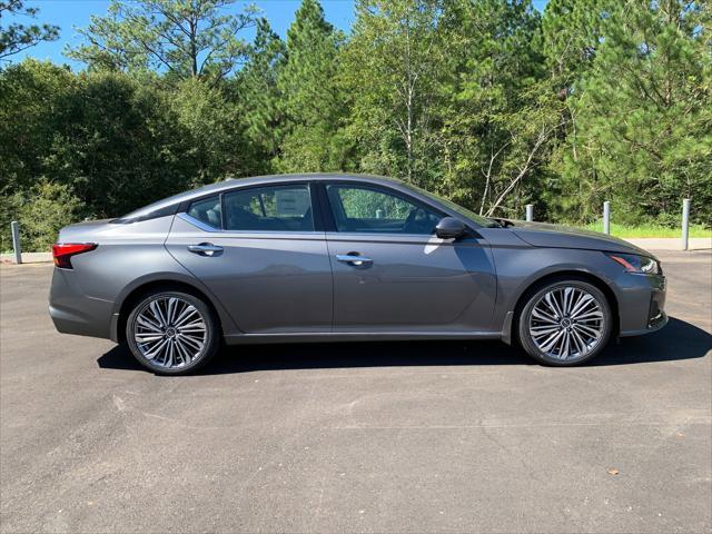 new 2025 Nissan Altima car, priced at $32,065