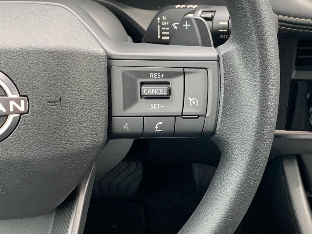 new 2025 Nissan Rogue car, priced at $29,914