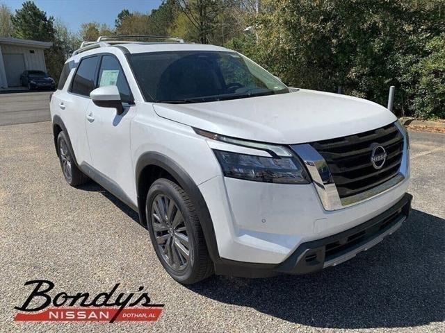 new 2025 Nissan Pathfinder car, priced at $45,201