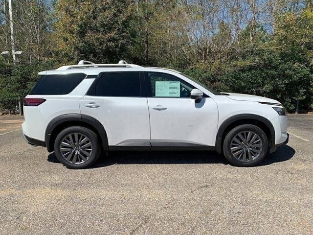 new 2025 Nissan Pathfinder car, priced at $44,577