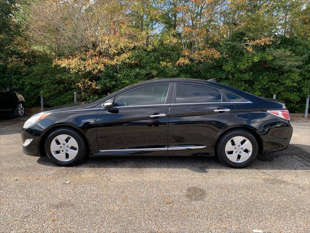 used 2012 Hyundai Sonata Hybrid car, priced at $6,736