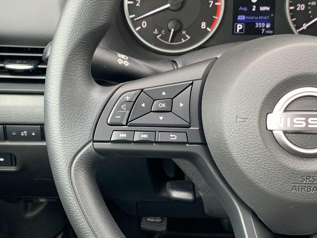new 2025 Nissan Sentra car, priced at $22,722