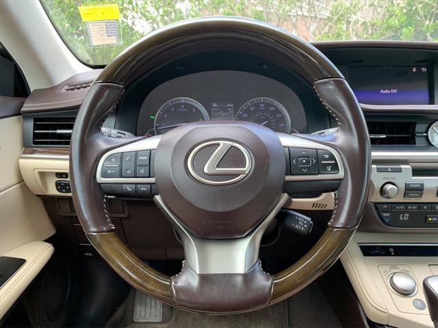 used 2016 Lexus ES 350 car, priced at $18,112