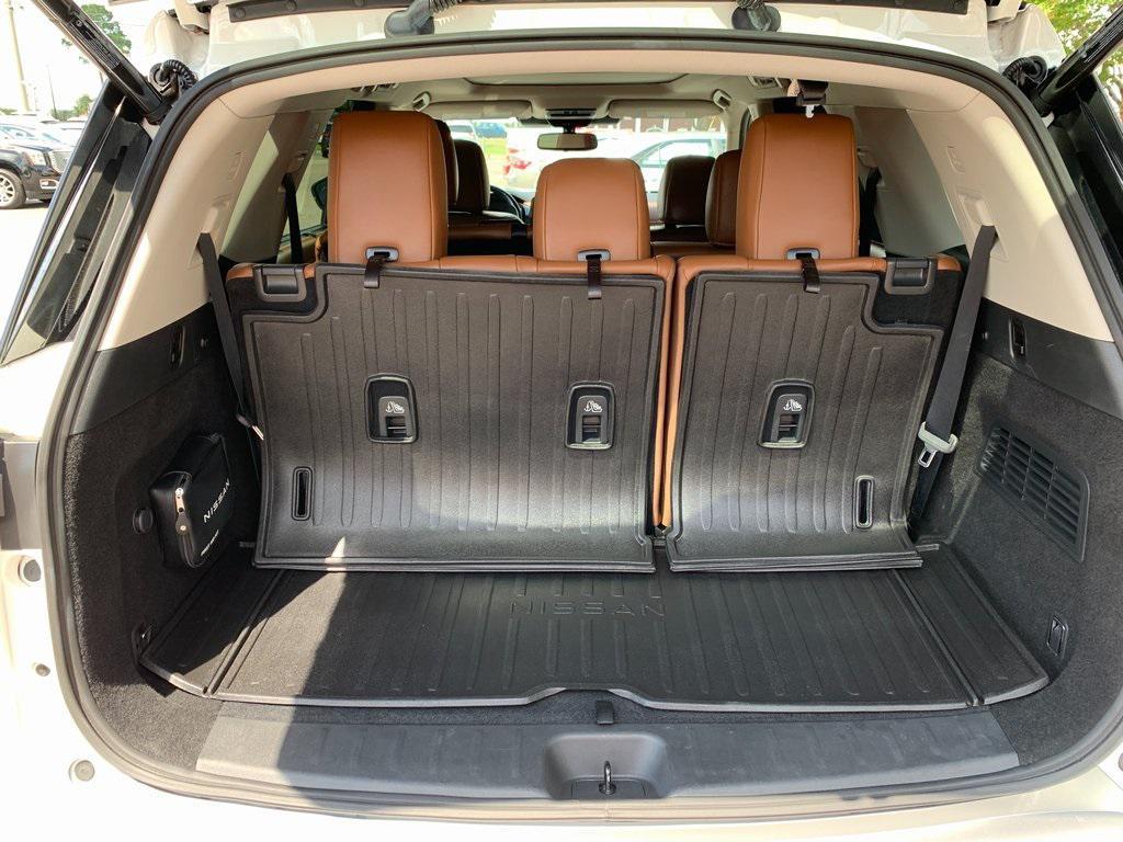 used 2022 Nissan Pathfinder car, priced at $35,164