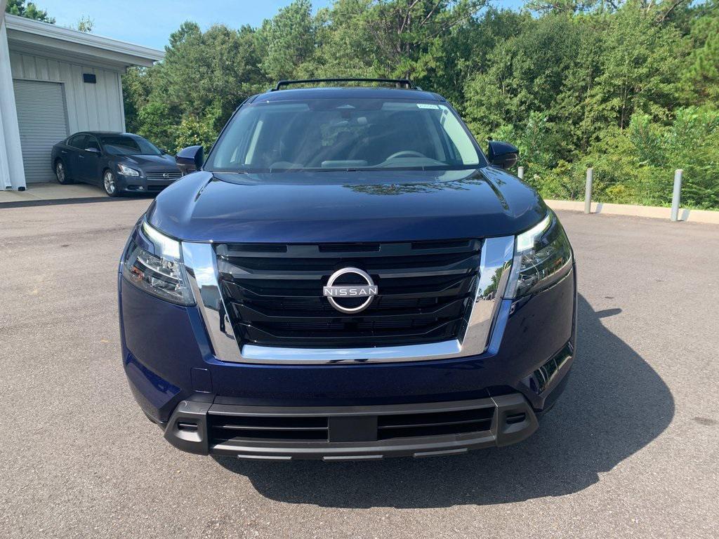 new 2025 Nissan Pathfinder car, priced at $40,940