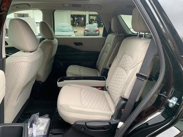 new 2025 Nissan Pathfinder car, priced at $41,114