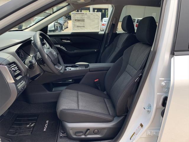 new 2025 Nissan Rogue car, priced at $31,138
