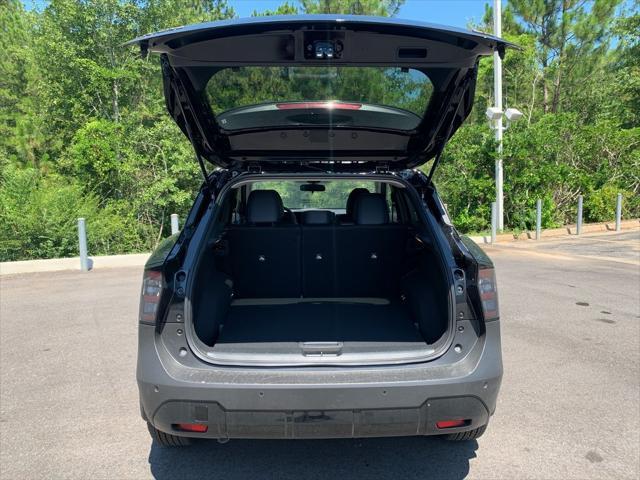 new 2025 Nissan Kicks car, priced at $28,003