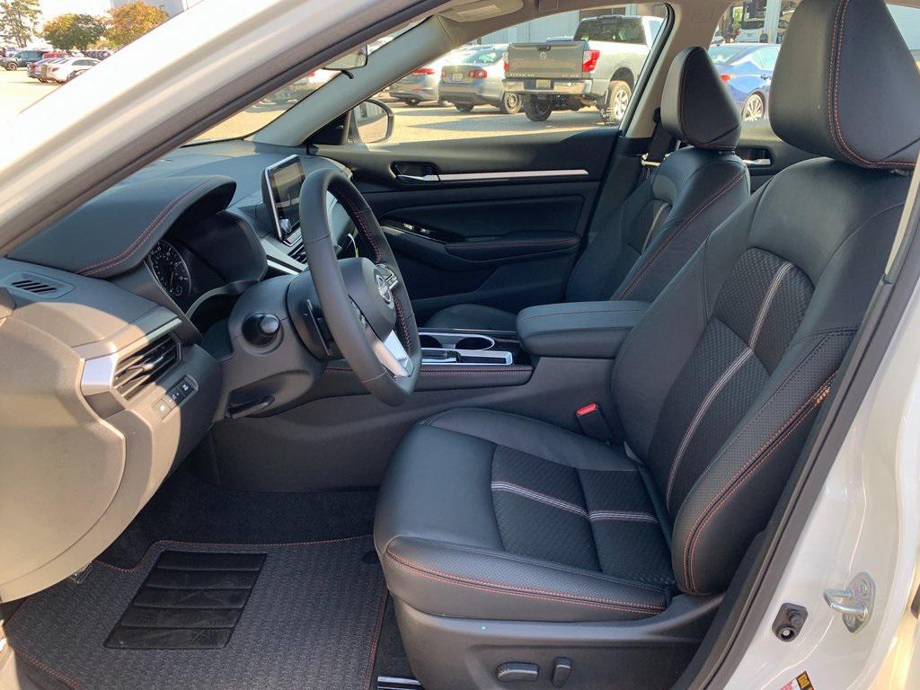 new 2025 Nissan Altima car, priced at $31,296