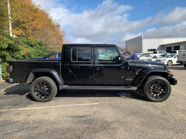 used 2023 Jeep Gladiator car, priced at $40,094