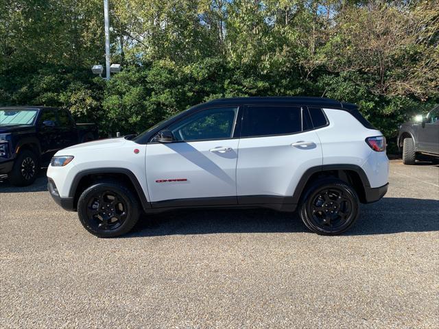 used 2023 Jeep Compass car, priced at $25,141