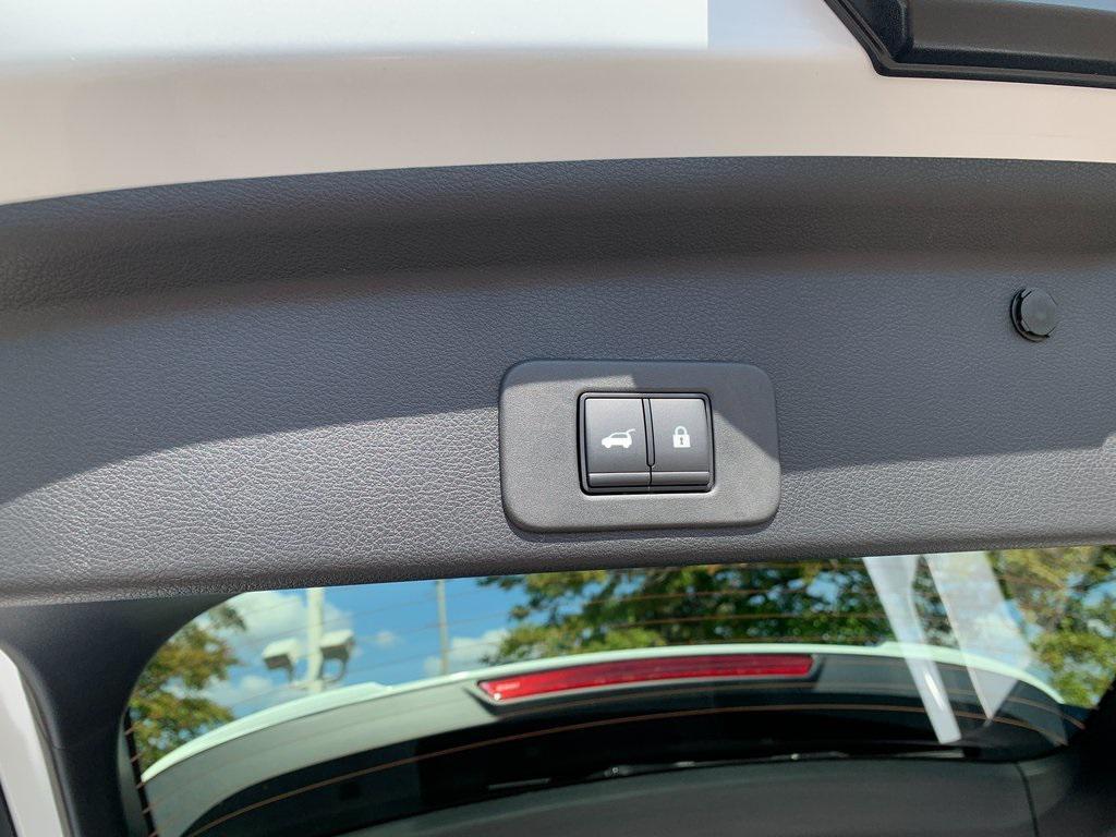 new 2025 Nissan Murano car, priced at $42,822