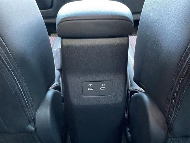 new 2025 Nissan Kicks car, priced at $26,302