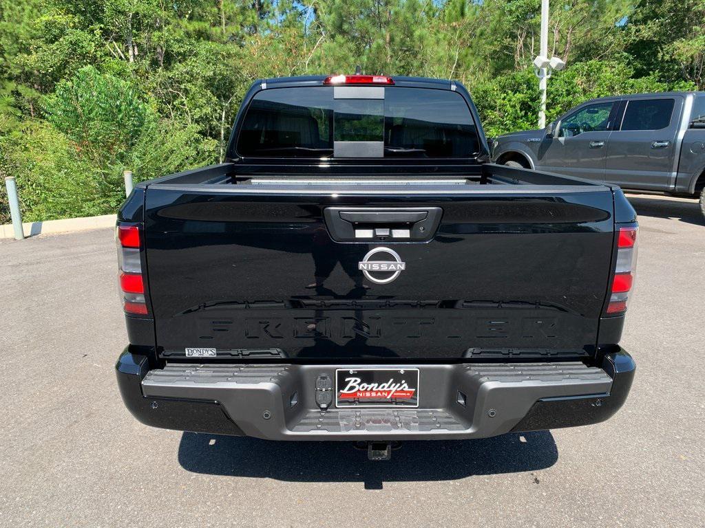 new 2025 Nissan Frontier car, priced at $35,006