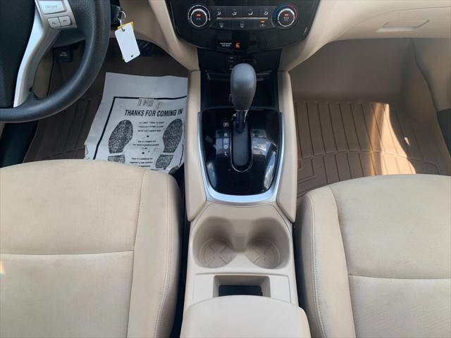 used 2016 Nissan Rogue car, priced at $9,418