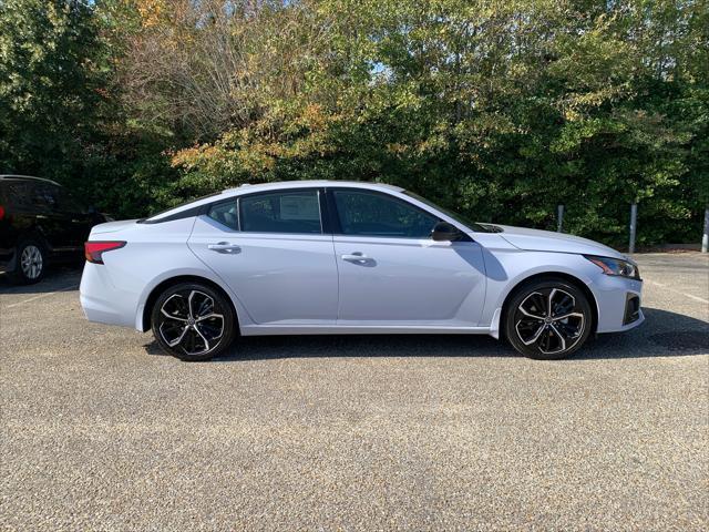 new 2025 Nissan Altima car, priced at $32,901