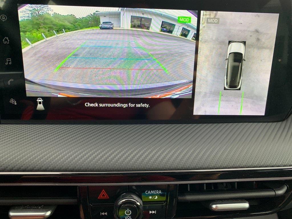 new 2025 Nissan Kicks car, priced at $27,324
