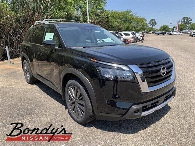new 2025 Nissan Pathfinder car, priced at $44,802