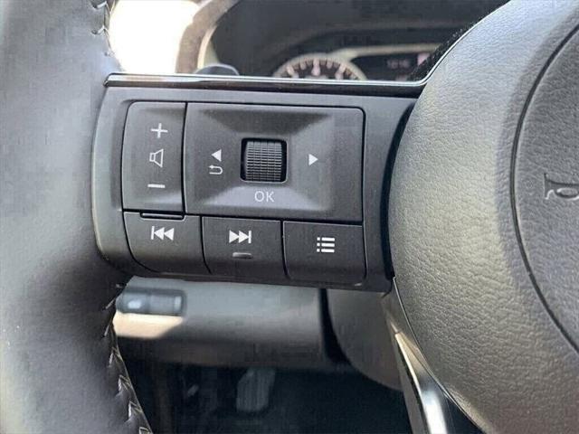 new 2025 Nissan Pathfinder car, priced at $44,802
