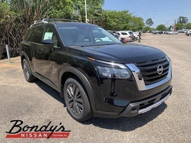 new 2025 Nissan Pathfinder car, priced at $45,776