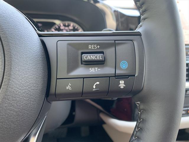 new 2025 Nissan Pathfinder car, priced at $45,751
