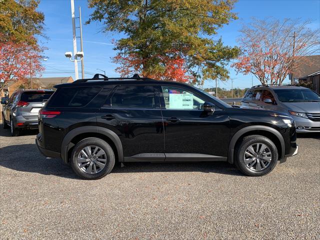 new 2025 Nissan Pathfinder car, priced at $40,605